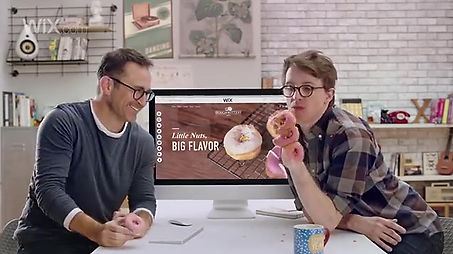 Business Owner Shows Comedian, James Veitch, His Stunning Wix Website